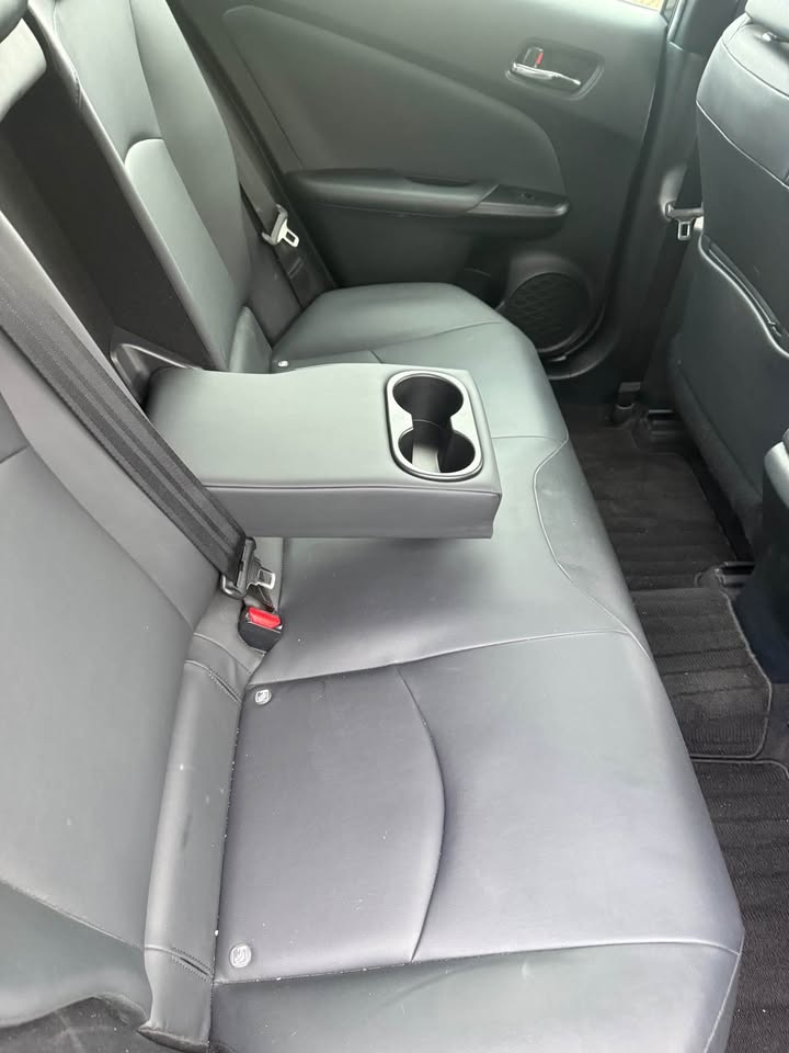 2019 Toyota Prius top class features - Image 2